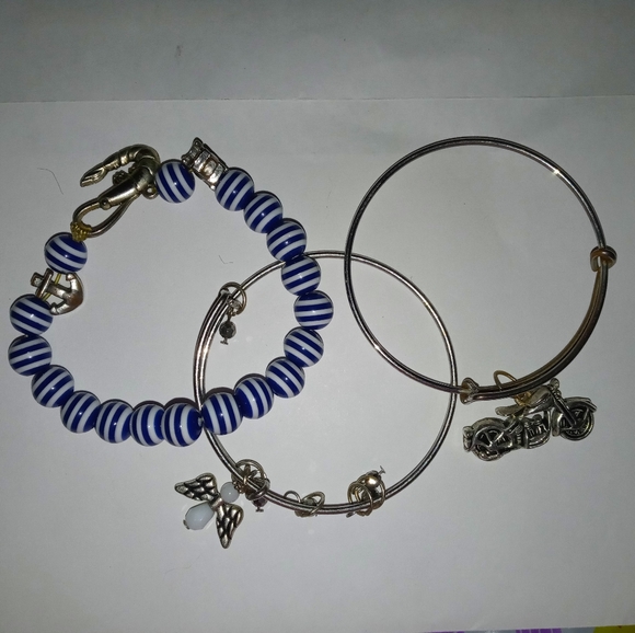 Handmade customized bracelet - Picture 2 of 10
